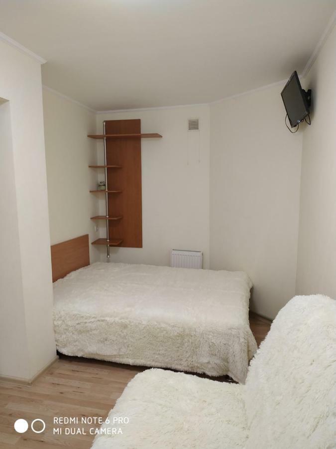 Guest House Butterfly Wing Odessa Buitenkant foto